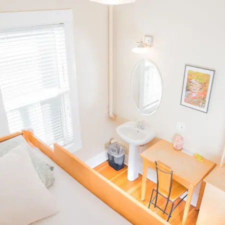 Dancing Bear Inn Hostel