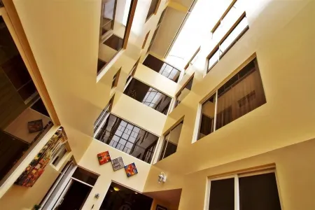 Hotel Joshed Imperial Отели рядом с достопримечательностью «La Catedral»