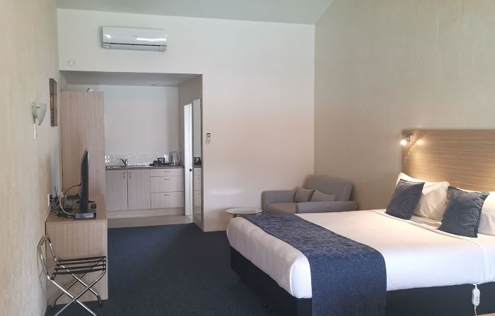 Captains Quarters Motor Inn