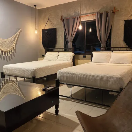 Ariché Valladolid Hotel & Hostal