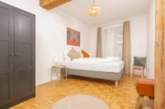 Zum Grazer Uhrturm Hotel a 