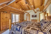 Family Getaway: Georgia Cabin w/ Outdoor Hot Tub - Homestays