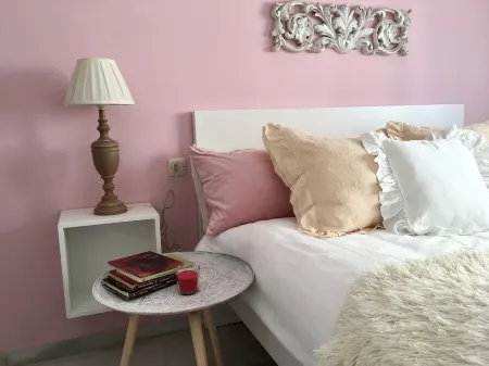 The station apartment Отели рядом с достопримечательностью «Херес»