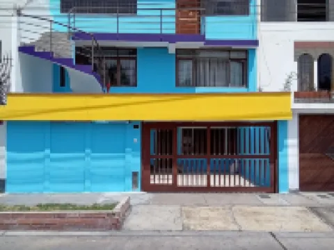 皇家甜蜜之夢機場民宿 聖米格爾酒店