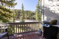2985 Ironwood Townhomes