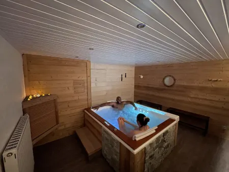 La Demeure des 2 Trésors Отели в г. Бас-Сюр-ле-Рюпт