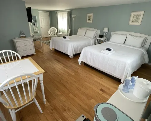 The Escape Inn Hotels in Barnstable County