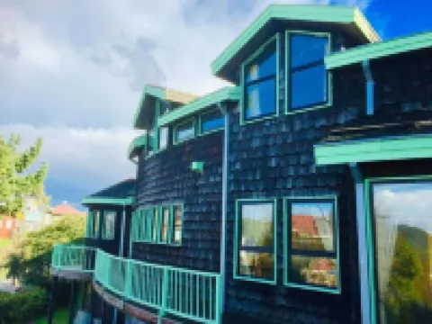 Casa Ankulenmo Hotels near Casona Cultural ex Banco Llanquihue
