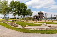 TopParken – Recreatiepark Het Esmeer Hotels in Gorinchem