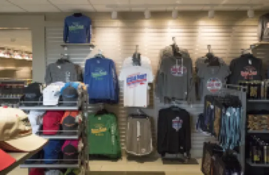 시더 포인츠 익스프레스 호텔