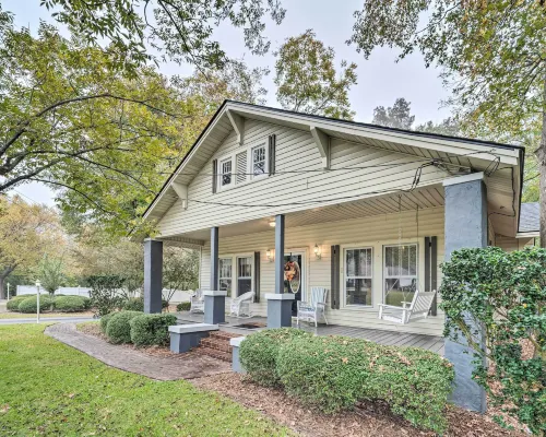 Burgaw House w/ Large Covered Porch & Swing! Hotels in Pender County