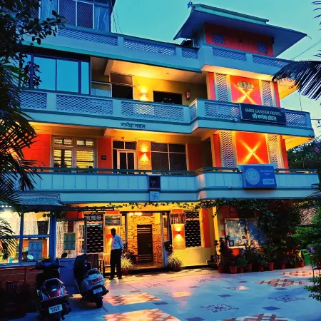 Shri Ganesh Hotel