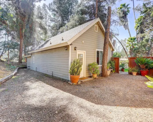 Fallbrook Vacation Rental 3 Mi to Wineries! Hotels in Fallbrook