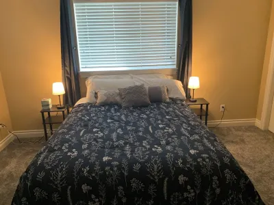 Helena Townhouse next to Skelton Park (Dog and kid friendly)