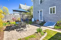Mystic Refuge w/ Patio < 1 Mi to Downtown! - 3 stjerner