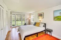 Quaint Woodstock Escape - 2 Mi to Tinker St! - Kylpylä