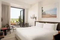 Halcyon, a hotel in Cherry Creek
