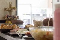 Vivaz Boutique Hotel - sarapan