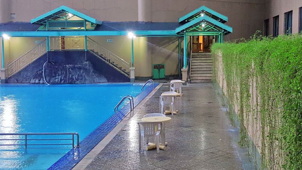 Tunjungan Hotel