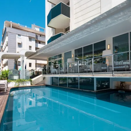 Best Western Maison B Hotel