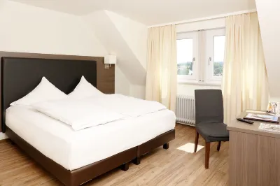 링호텔 춤 골데넨 옥센 Jagdparcours Dornsberg 주변 호텔