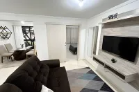 Edifício com Ótima localização e Conforto Hotels in Toledo