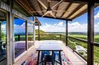 SKYHOUSE Canyon Lake: Private Pool and Lake Views