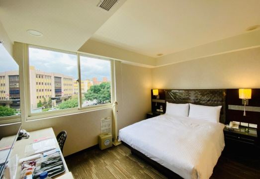 5. 허브 호텔 - ..