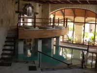 UNA HOTELS Regina Bari - 泳池