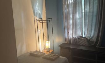 Macaw Guest House
