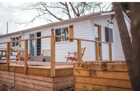 High Rock lakefront escape-dock, firepit, kayak, paddle board, fishing, swimming