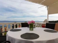Apartments Villa Marijana Hotels in Blato