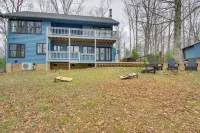 Modern Nellysford Getaway on 40 Private Acres! Hotels in Rockfish