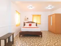 RedDoorz @ Moss Hotel Guevarra Dasmarinas Hoteles en Dasmariñas