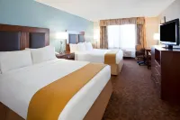 Holiday Inn Express & Suites ST. Cloud