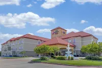 Best Western Plus Monica Royale Inn  Suites