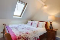 Carnegie Library Shakespeare Apartment 3 bed Hotels near Rother Valley Country Park