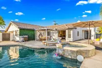 Alligator Vacation Home