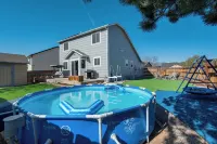Peaceful Family Retreat w/ Pool Near Colorado Springs & Airport
