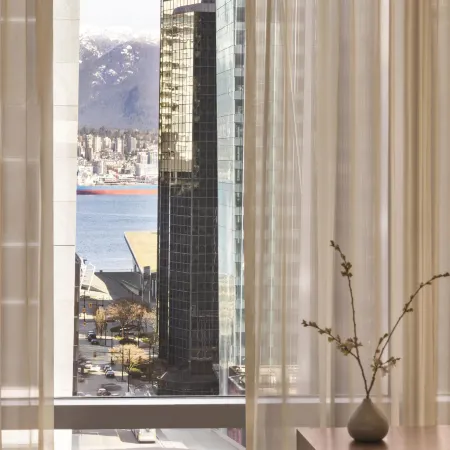 Hyatt Vancouver Downtown Alberni