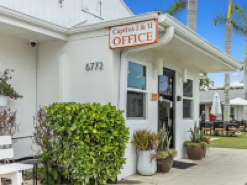 แคปติวา บีชรีสอร์ท โรงแรมในซาราโซตา