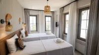 Marika Bozcaada - Hostels