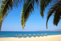 Kamari Beach Hotel - Strand