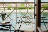 Grand Hotel les Trois Rois - Scenic