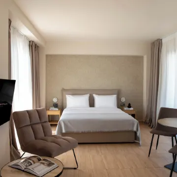 Nuvia UrbanStay Piraeus Apartments