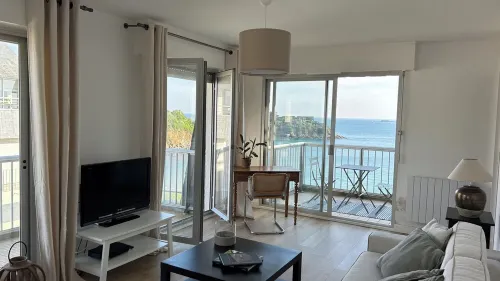 Charmant Appartement vue mer - Plage de la Comtesse
