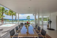 St Jean - Villa 2 bdrms - Panoramic view of the bay - Swimming pool - Heated SPA