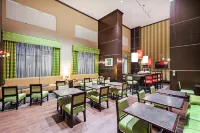 Hampton Inn & Suites Houston/League City - breakfast