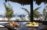 Esmeralda Resort