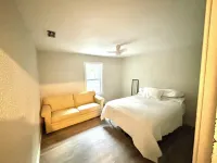 Centrally renovated apartment 3